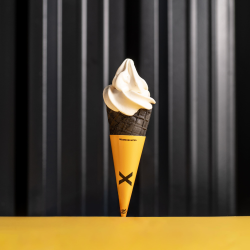 CONO  INDECENTE
